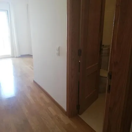 V2 C * 阿尔布费拉