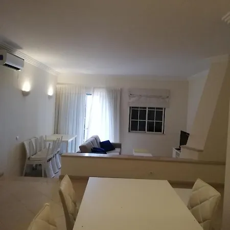 V2 C 别墅 阿尔布费拉